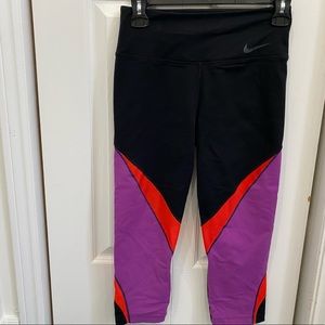 Nike Dri-fit cropped leggings